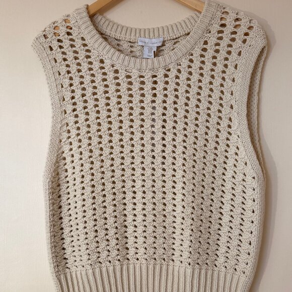 HOUSE OF HARLOW, Cream Knit Sweater Vest, Size M - Picture 1 of 6